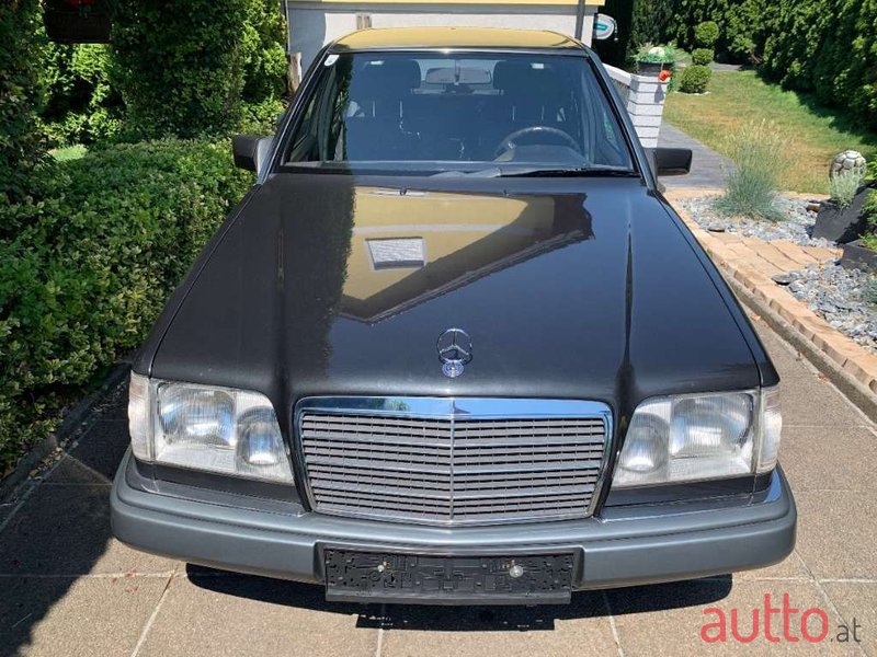 1994' Mercedes-Benz E-Klasse photo #5