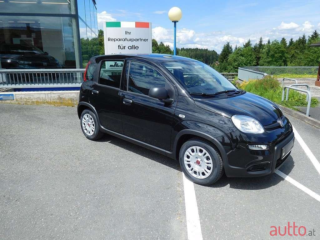 2024' Fiat Panda photo #2