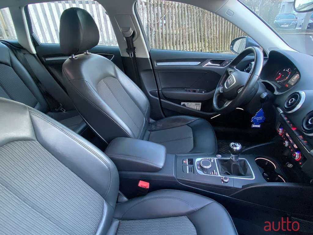 2013' Audi A3 photo #4