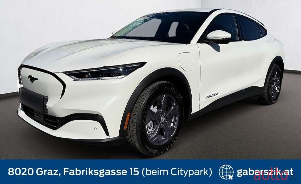 2023' Ford Mustang Mach-E photo #2