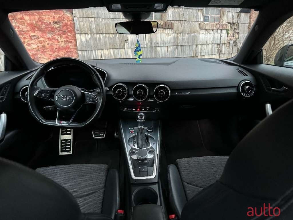 2015' Audi TT photo #5