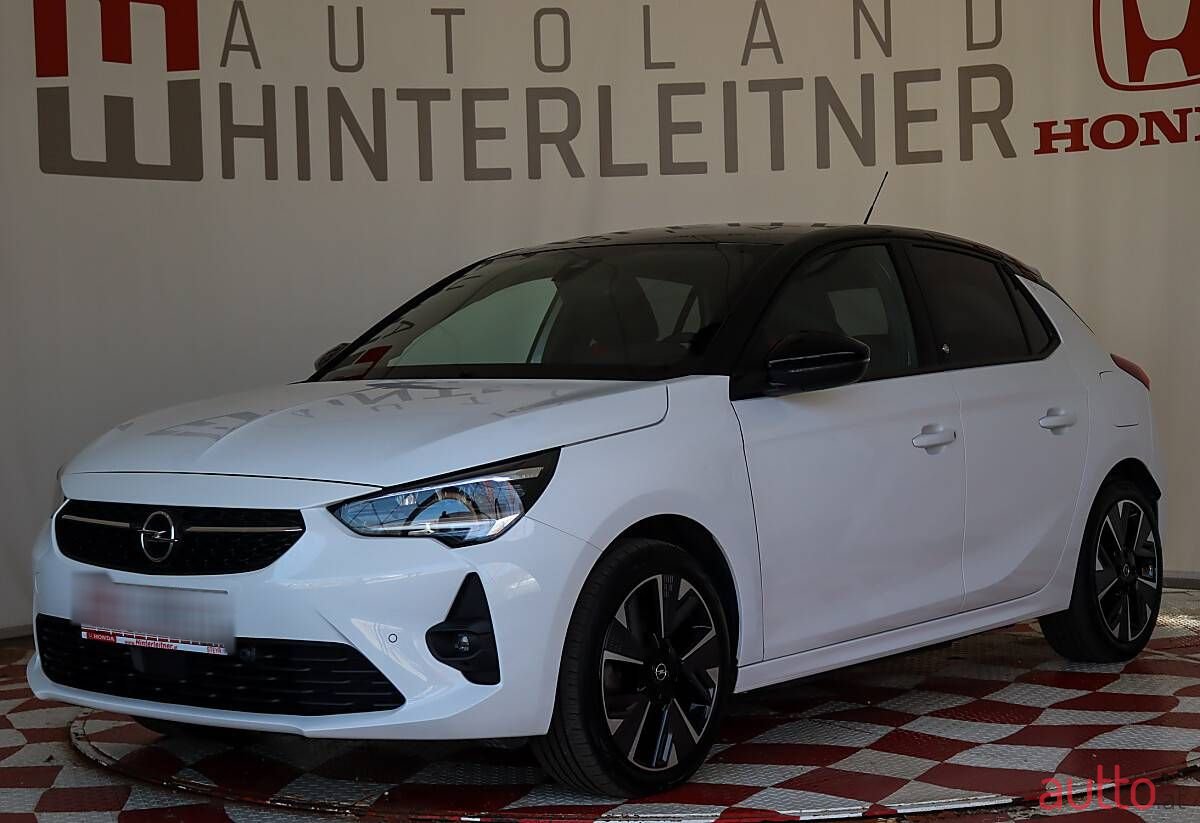 2021' Opel Corsa photo #1