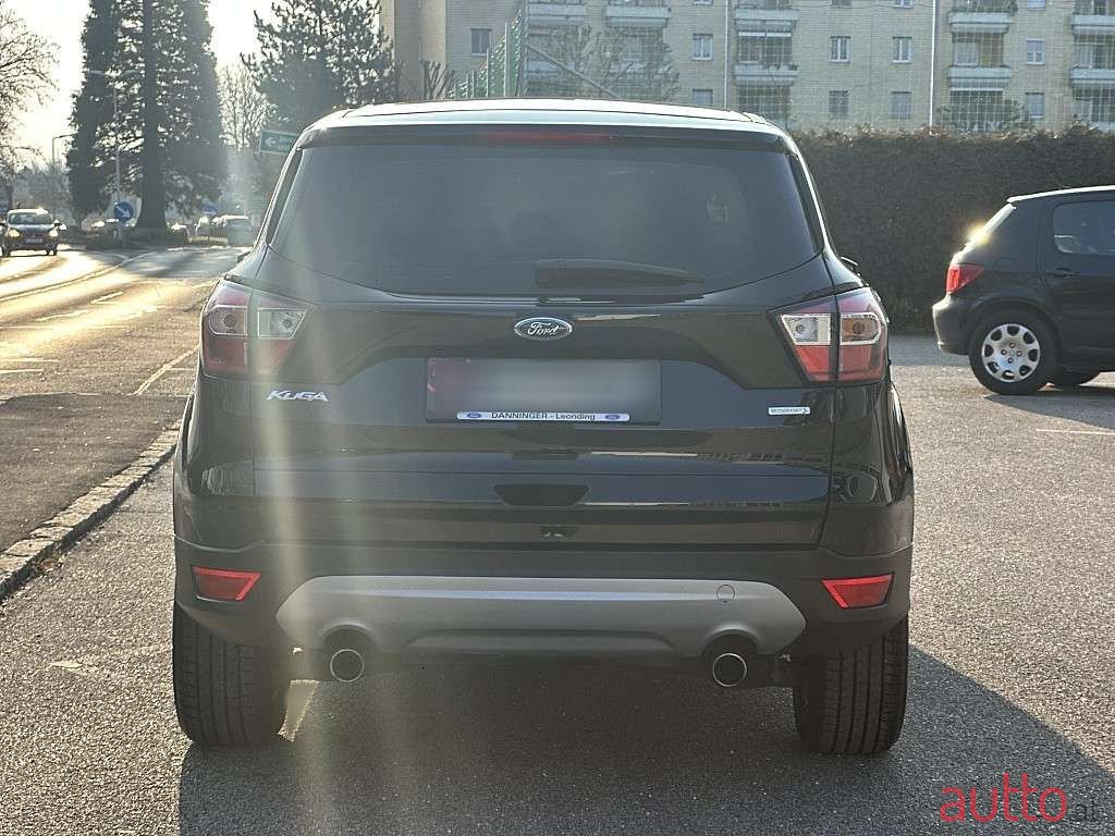 2017' Ford Kuga photo #5