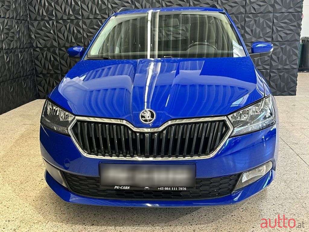 2019' Skoda Fabia photo #3