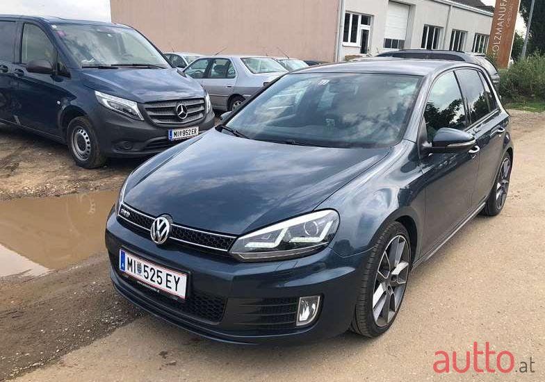 2012' Volkswagen Golf photo #1