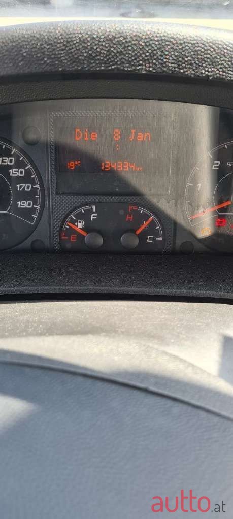 2020' Peugeot Boxer photo #3