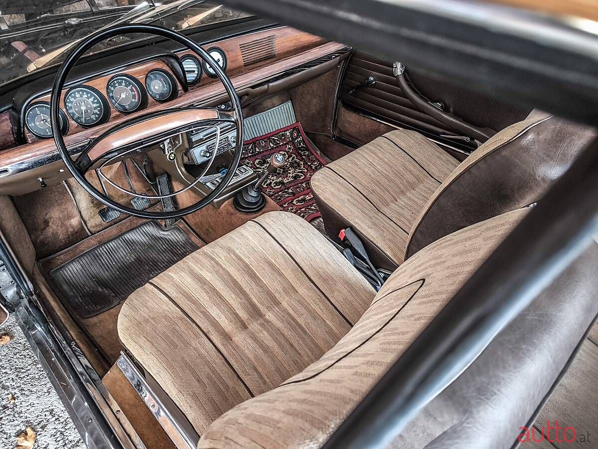 1967' BMW 2000 CS photo #4