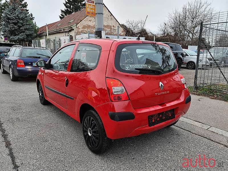 2009' Renault Twingo photo #3