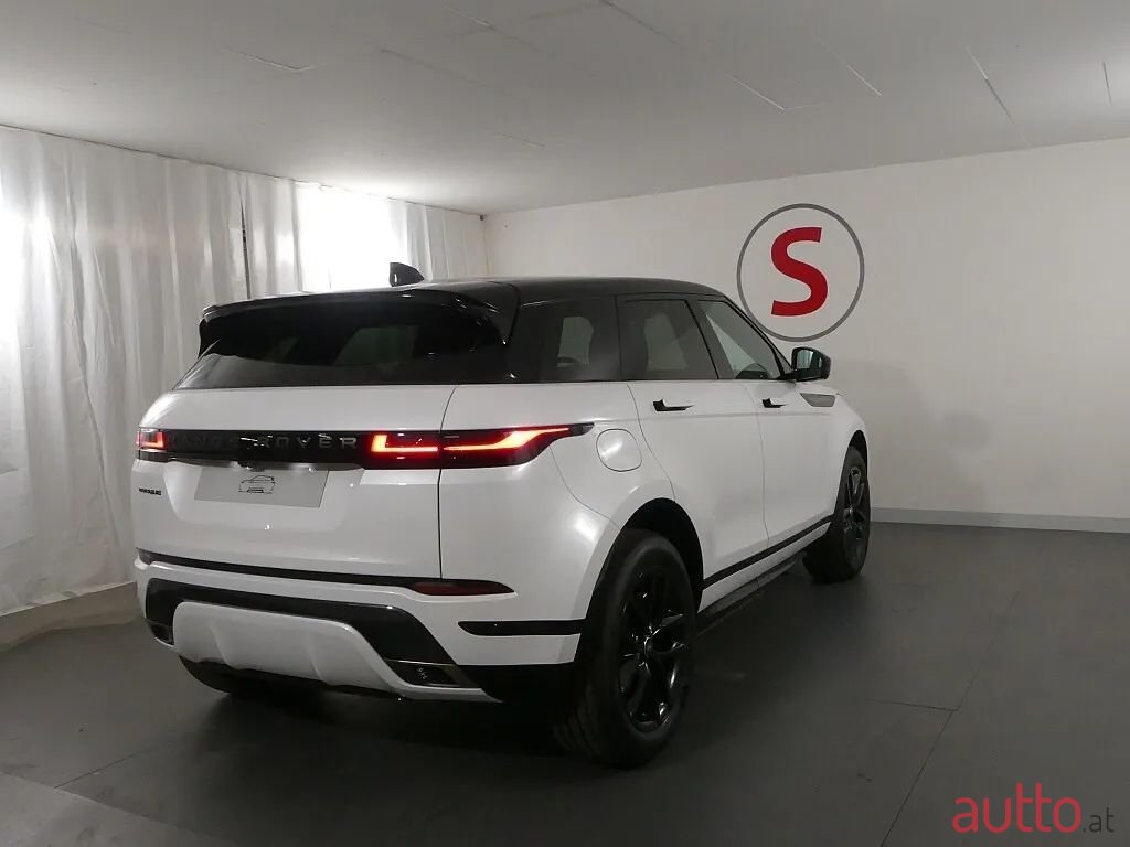 2024' Land Rover Range Rover Evoque photo #2