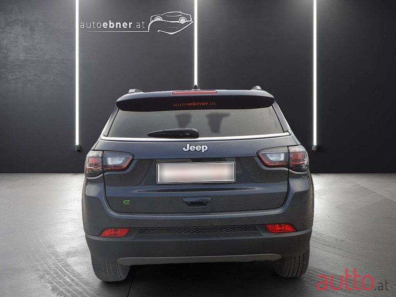 2024' Jeep Compass photo #6