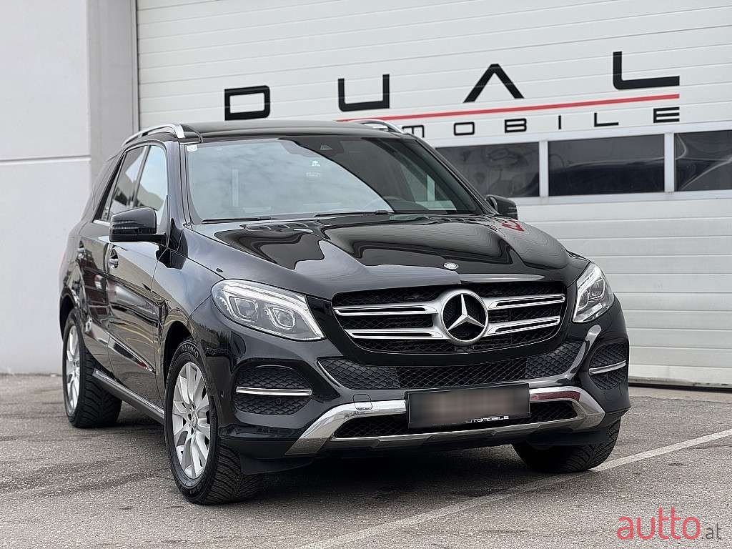 2017' Mercedes-Benz Gle-Klasse photo #2