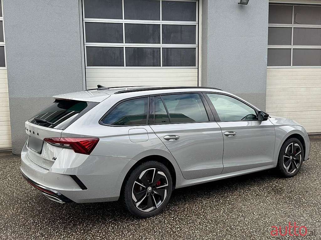 2021' Skoda Octavia photo #6