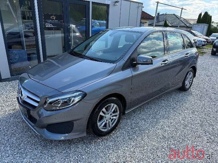2016' Mercedes-Benz B-Klasse photo #1