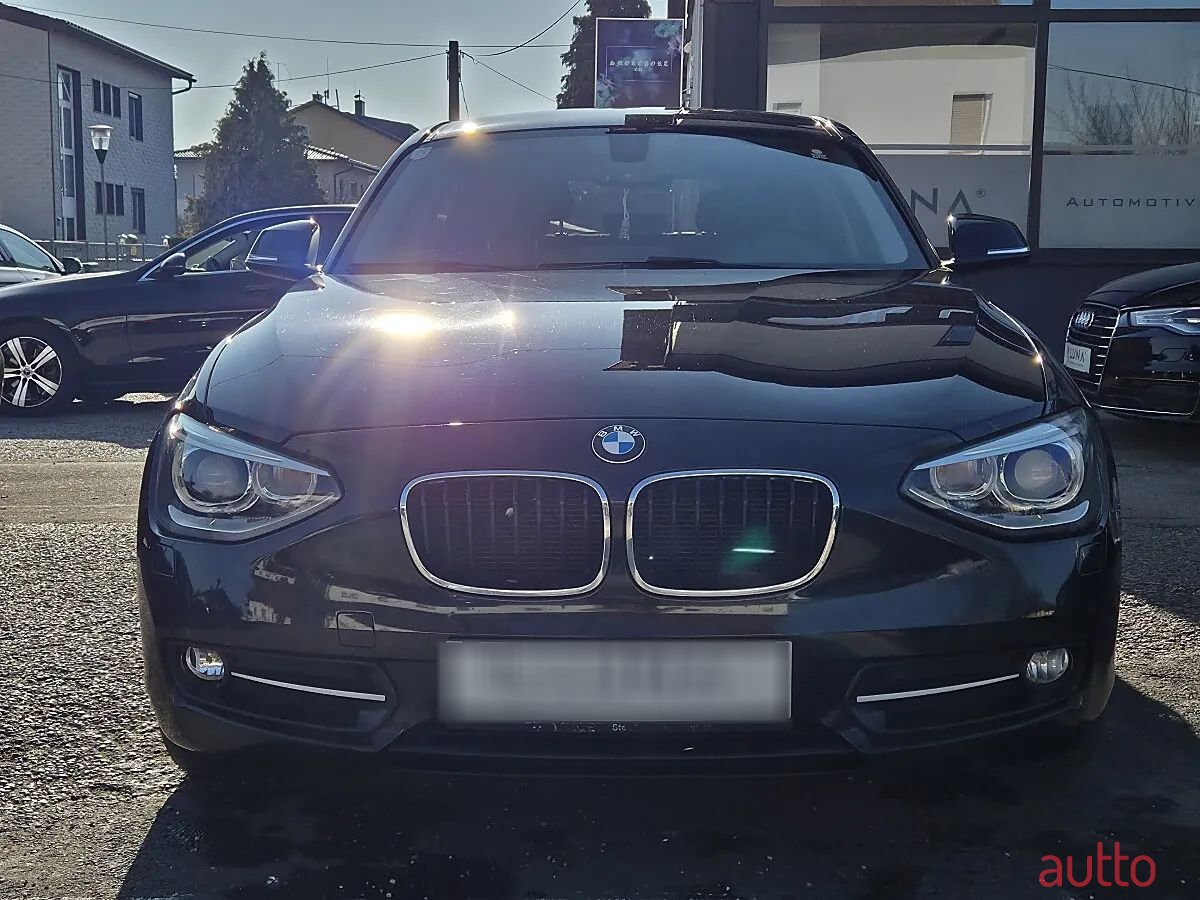 2013' BMW 1Er-Reihe photo #1