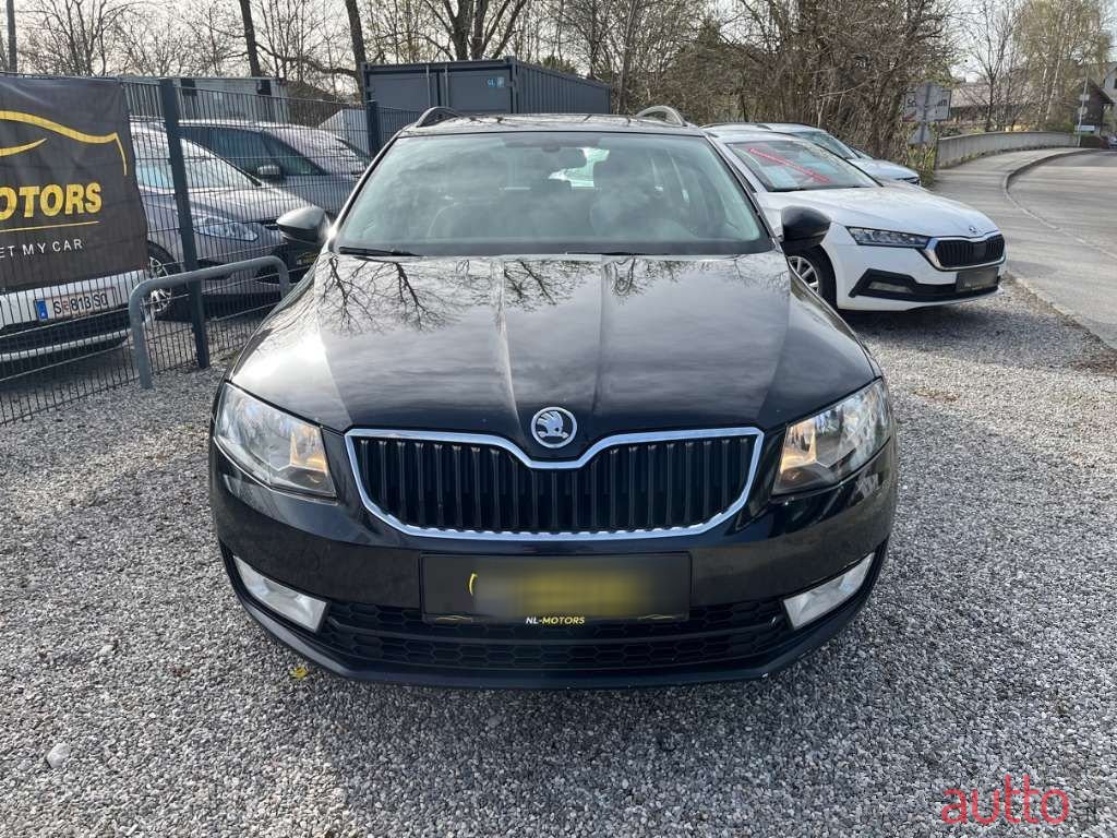 2014' Skoda Octavia photo #2