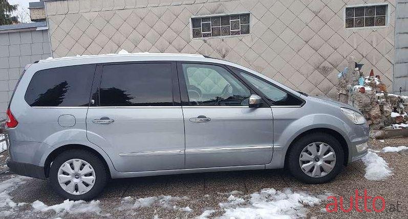 2010' Ford Galaxy photo #1