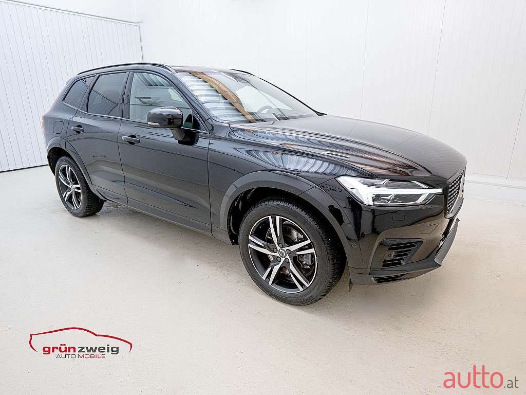 2020' Volvo XC60 photo #3