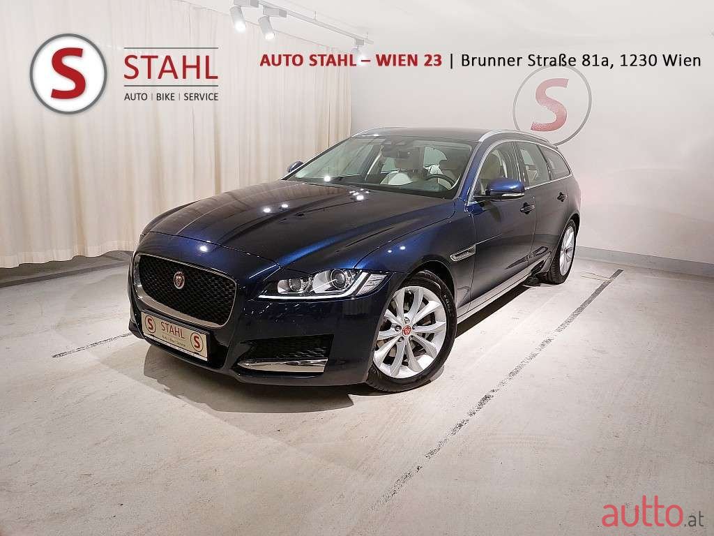 2018' Jaguar XF photo #1
