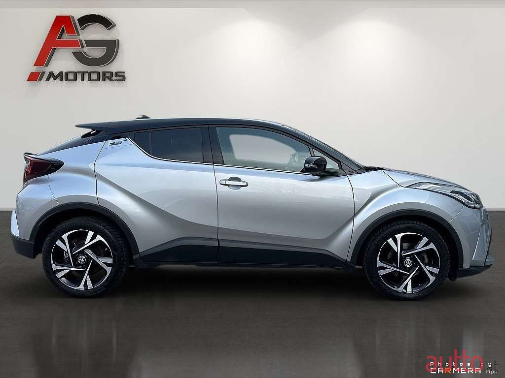 2023' Toyota C-HR photo #4