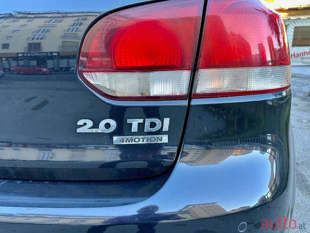 2012' Volkswagen Golf photo #6