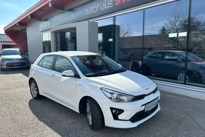 2022' Kia Rio