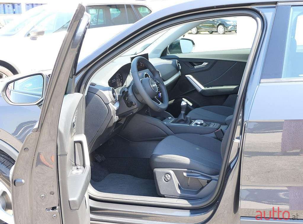 2023' Audi Q2 photo #6