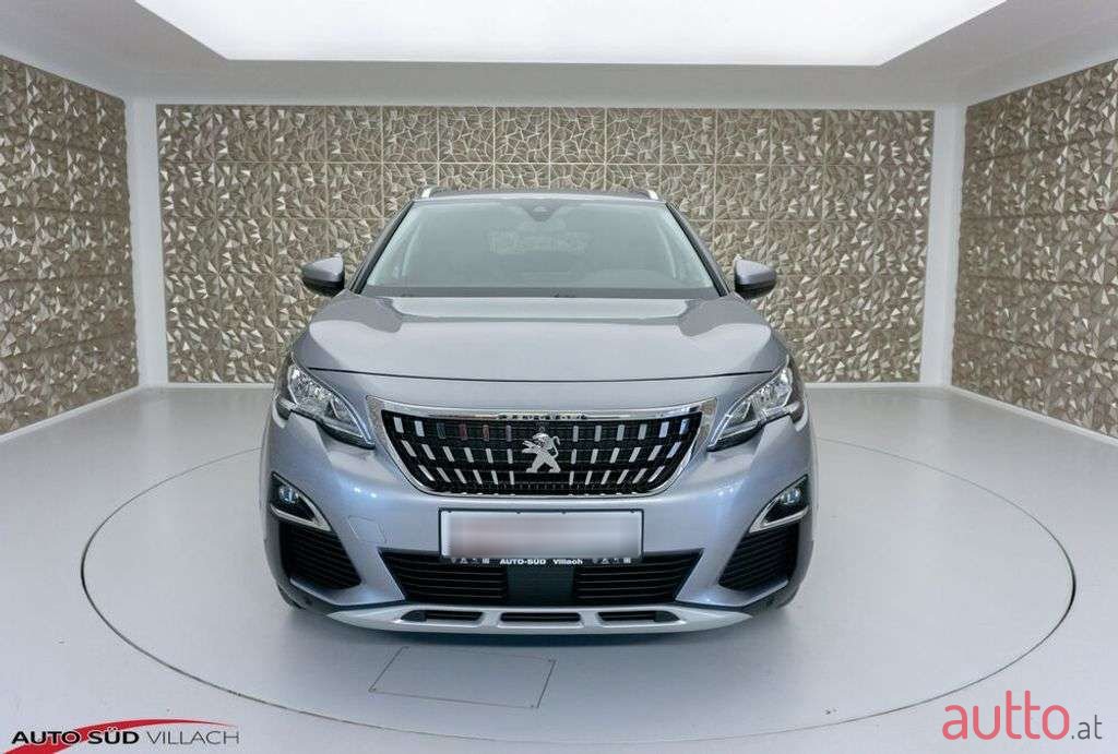 2018' Peugeot 3008 photo #2