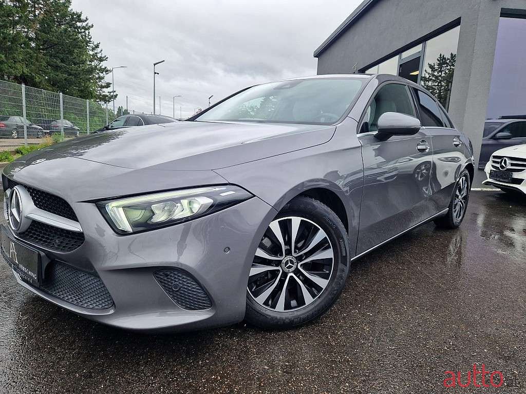 2020' Mercedes-Benz A-Klasse photo #4