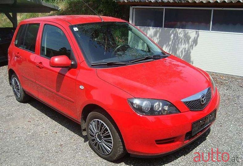 2006' Mazda Mazda2 photo #1