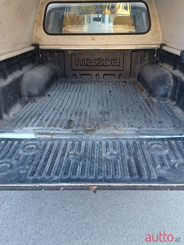 2009' Mazda photo #5