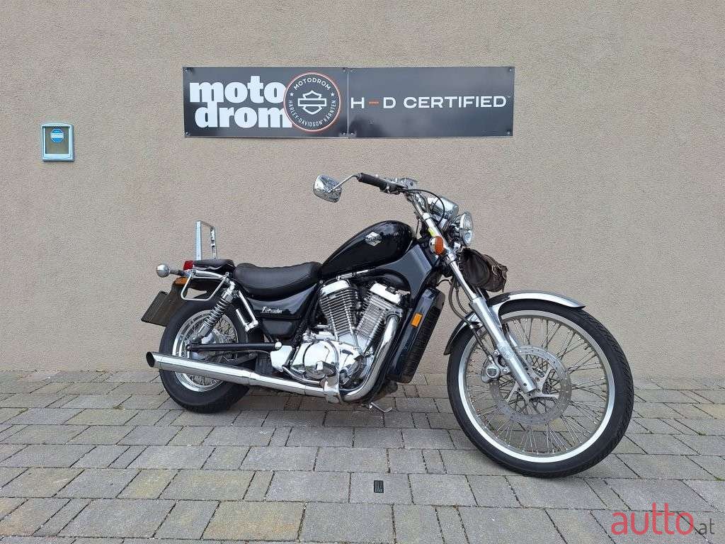 1988' Suzuki VS 750 photo #1