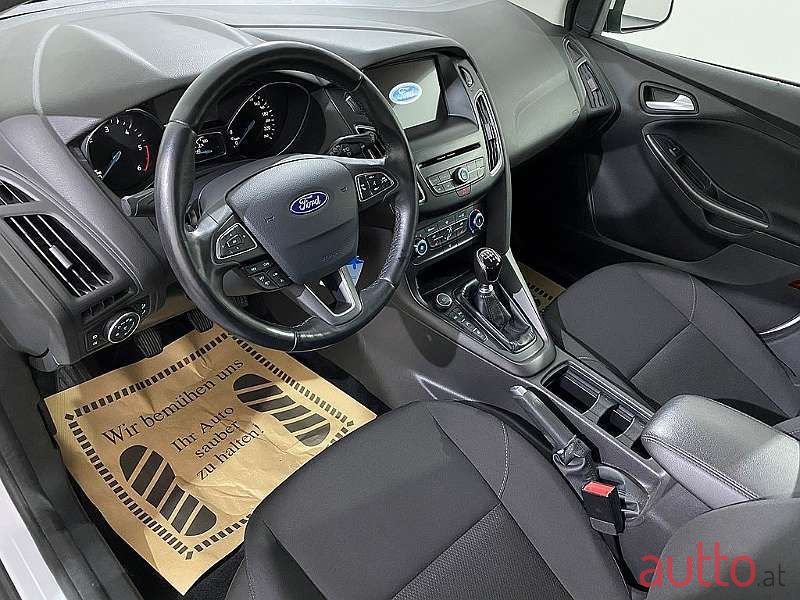 2018' Ford Focus photo #5