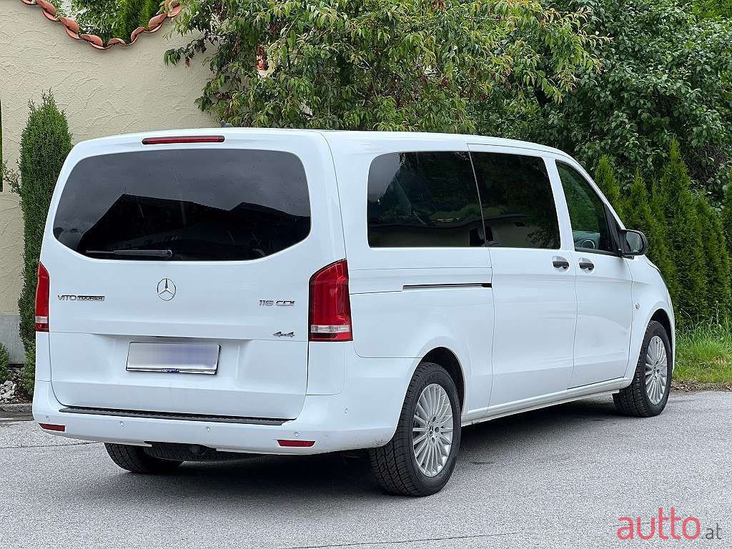 2017' Mercedes-Benz Vito photo #2