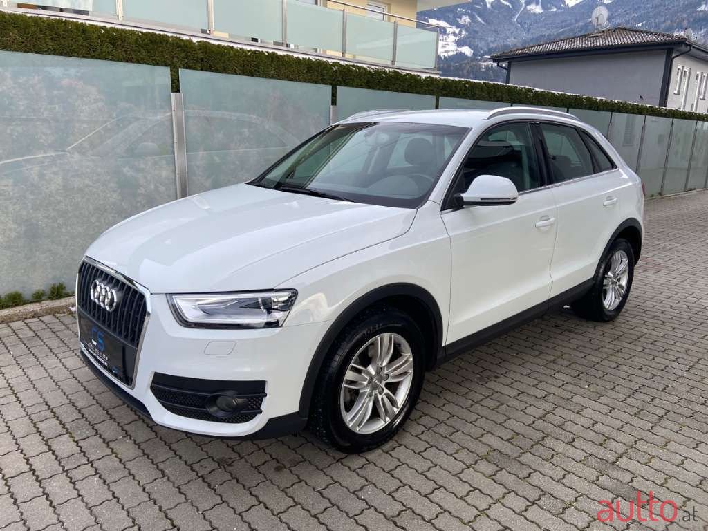 2011' Audi Q3 photo #5