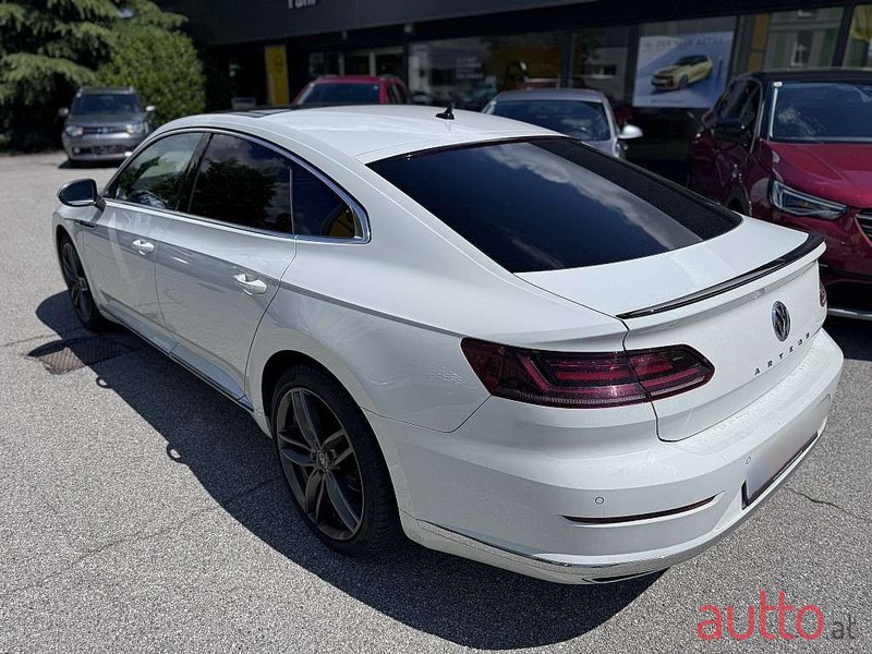 2017' Volkswagen Arteon photo #4