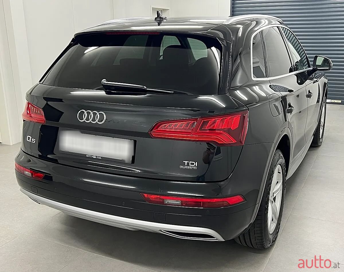 2018' Audi Q5 photo #5