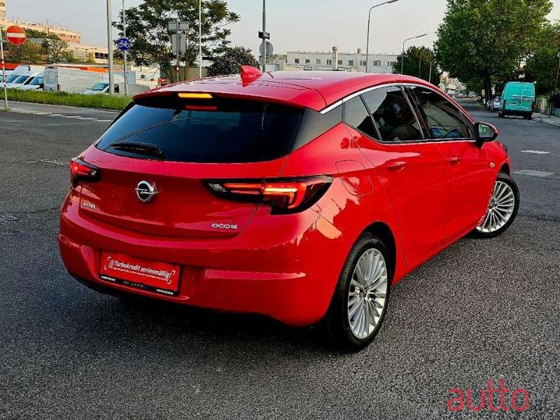 2017' Opel Astra photo #5