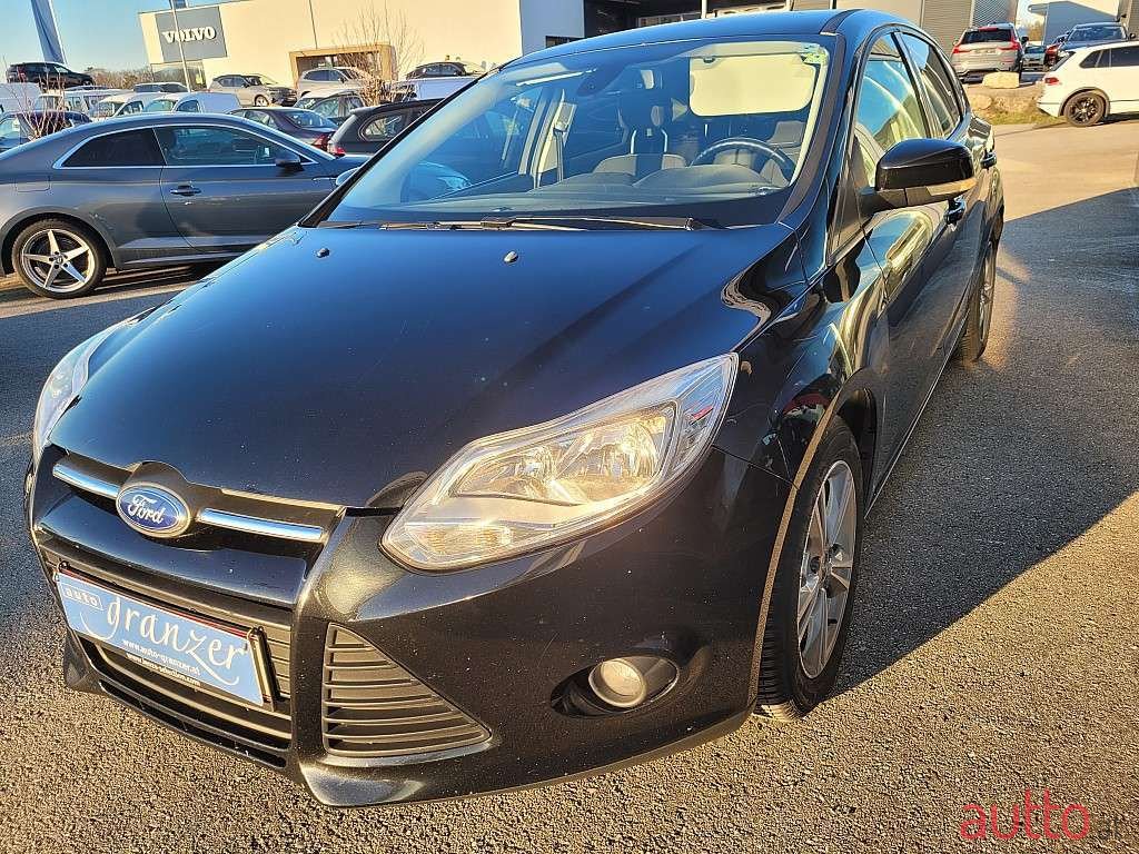 2014' Ford Focus photo #2