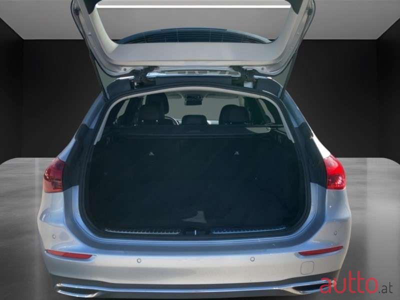 2021' Mercedes-Benz C-Klasse photo #6