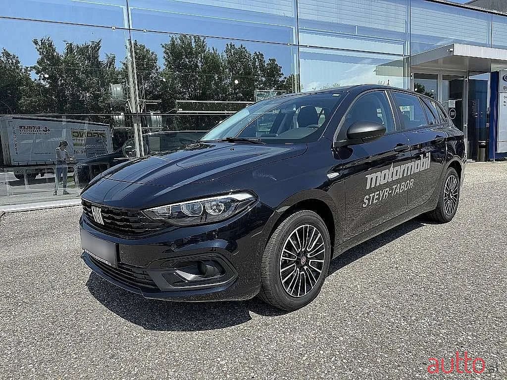 2024' Fiat Tipo photo #1