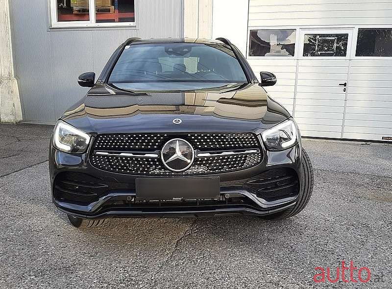 2021' Mercedes-Benz Glc-Klasse photo #4