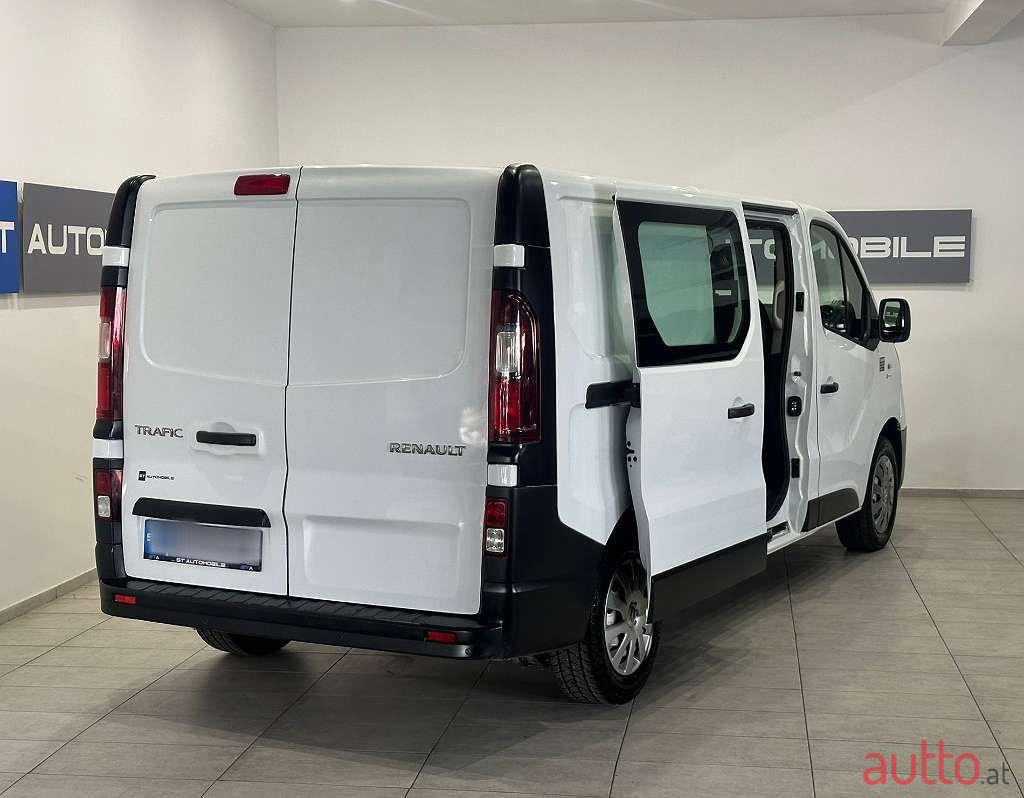 2019' Renault Trafic photo #2
