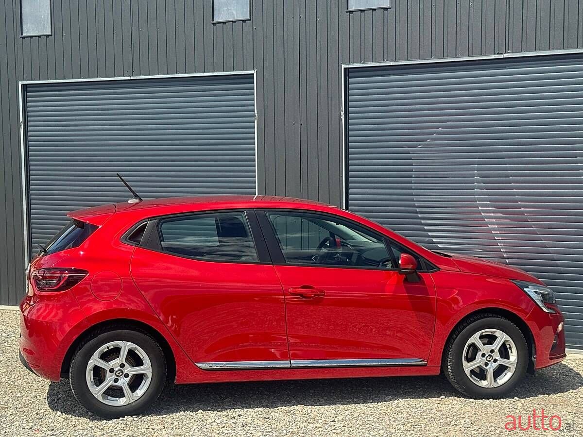 2021' Renault Clio photo #6