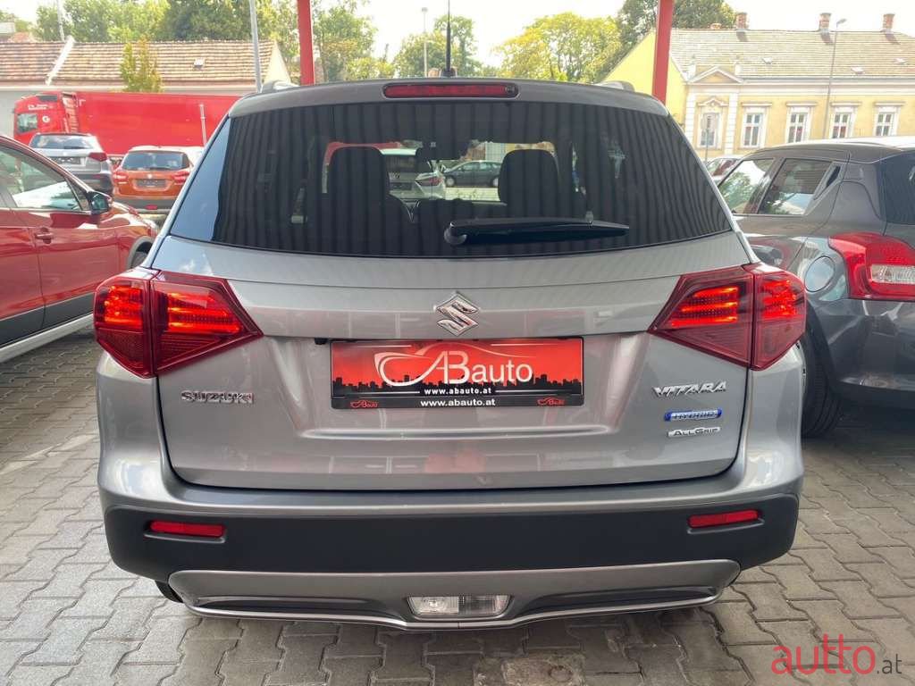 2021' Suzuki Vitara photo #3