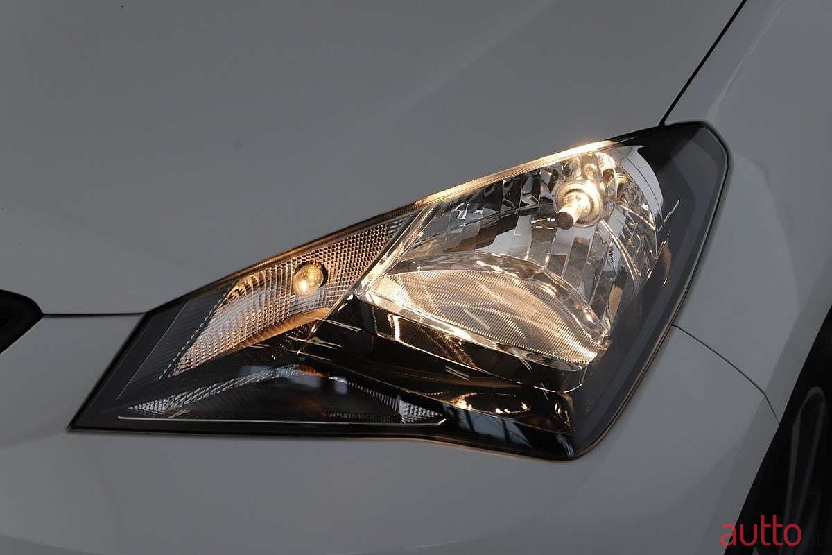 2020' SEAT Mii photo #6