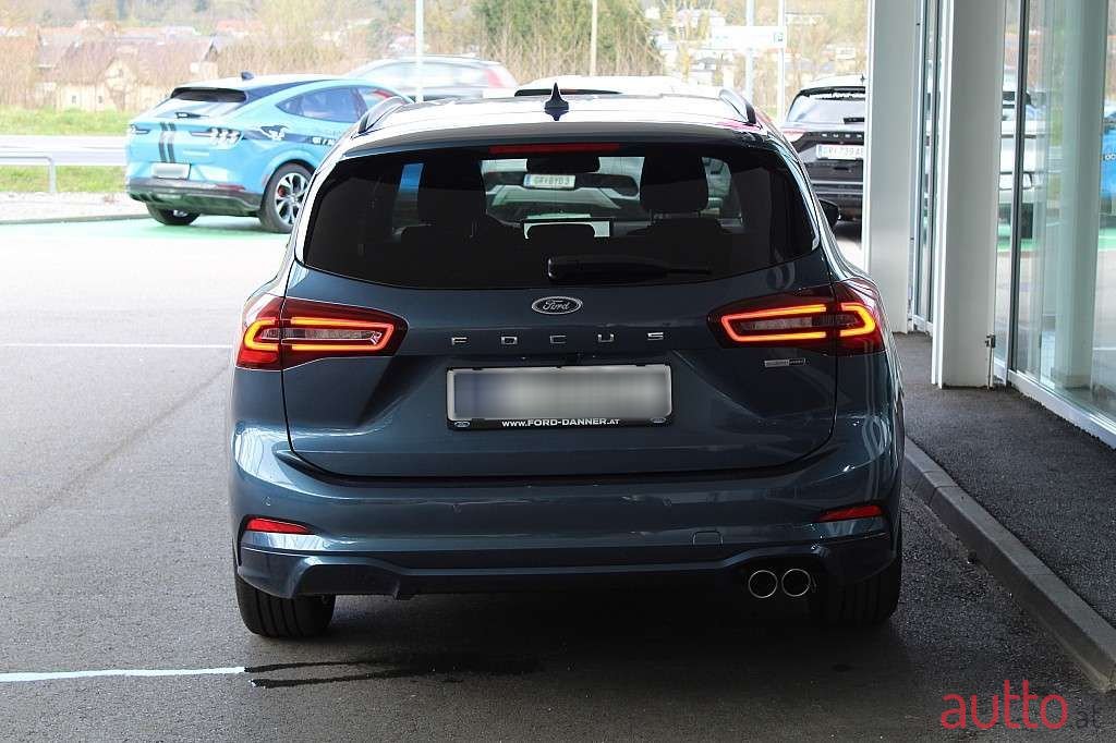 2023' Ford Focus photo #5