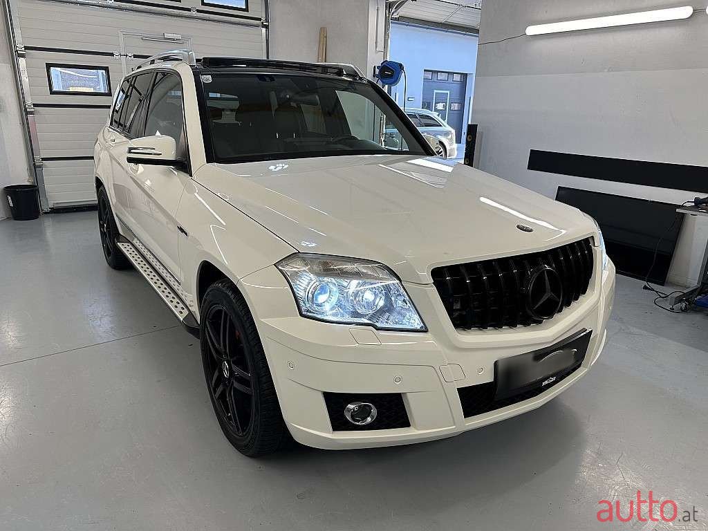 2009' Mercedes-Benz Glk-Klasse photo #4