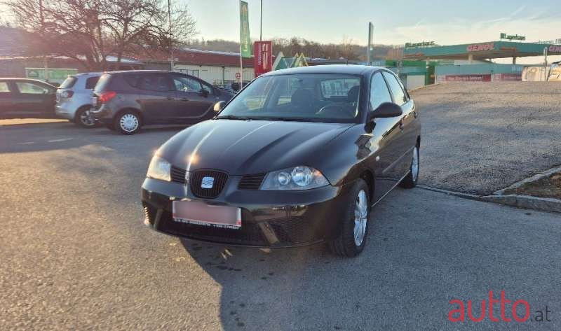 2009' SEAT Ibiza photo #2