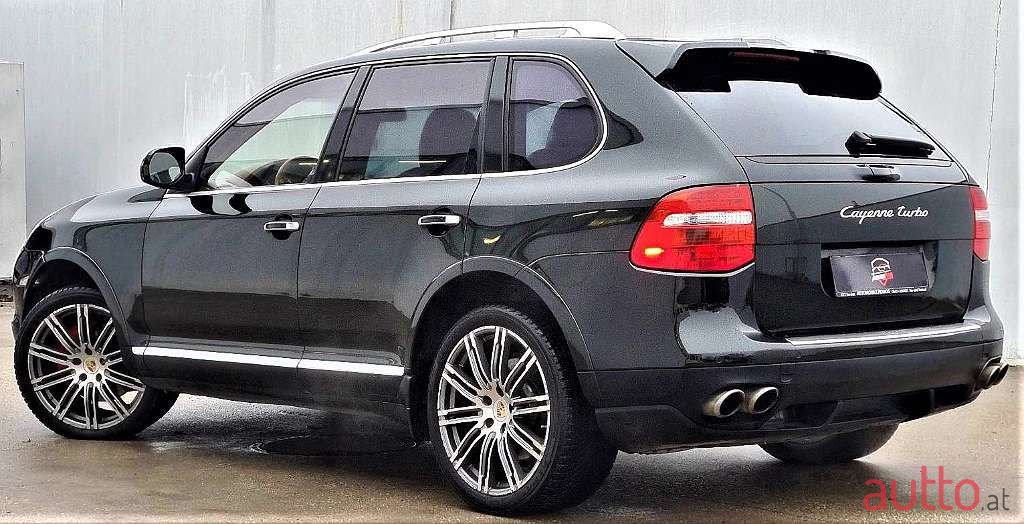 2007' Porsche Cayenne photo #4