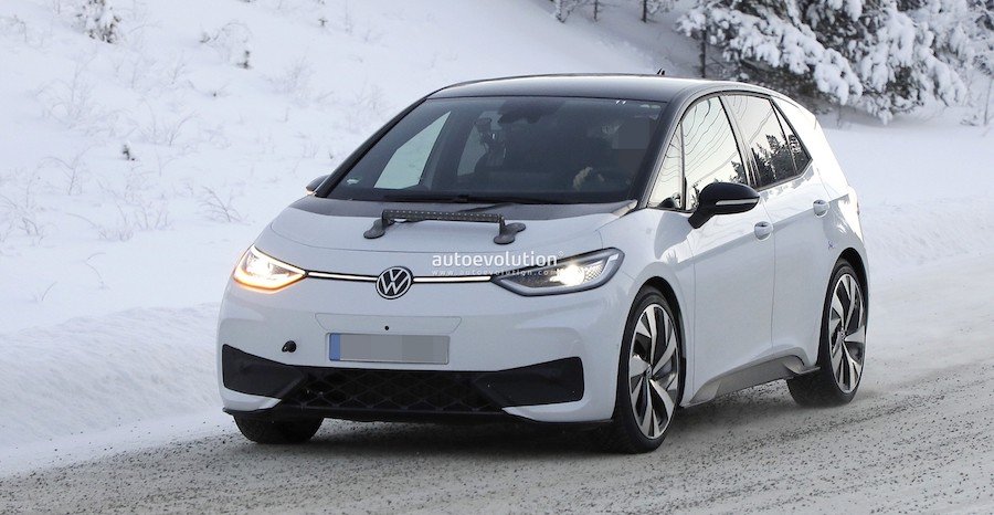 New VW ID.3 GTX Is a GTI Hot Hatch for the Electric Era